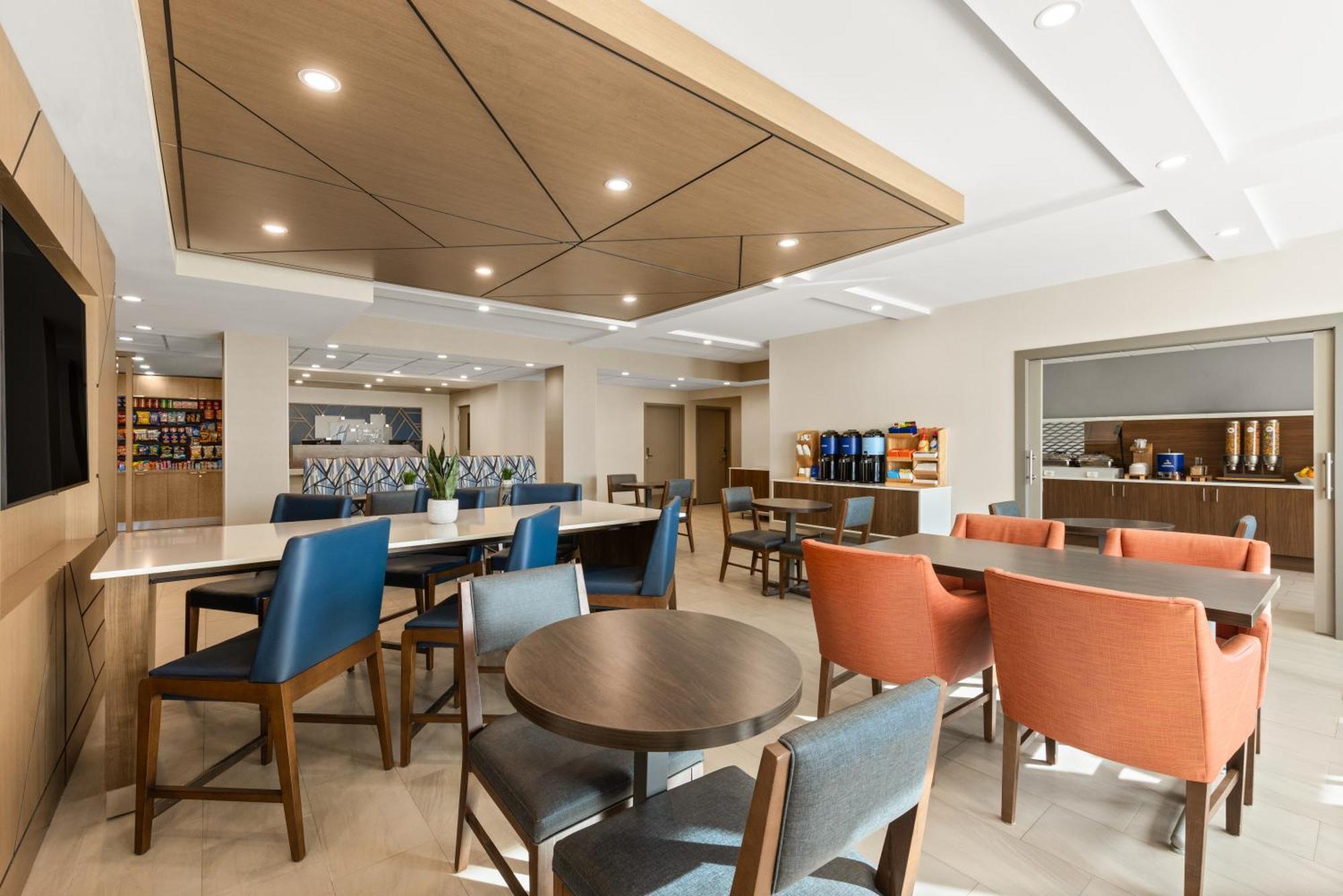 Holiday Inn Express Danbury I-84, An Ihg Hotel Exterior photo