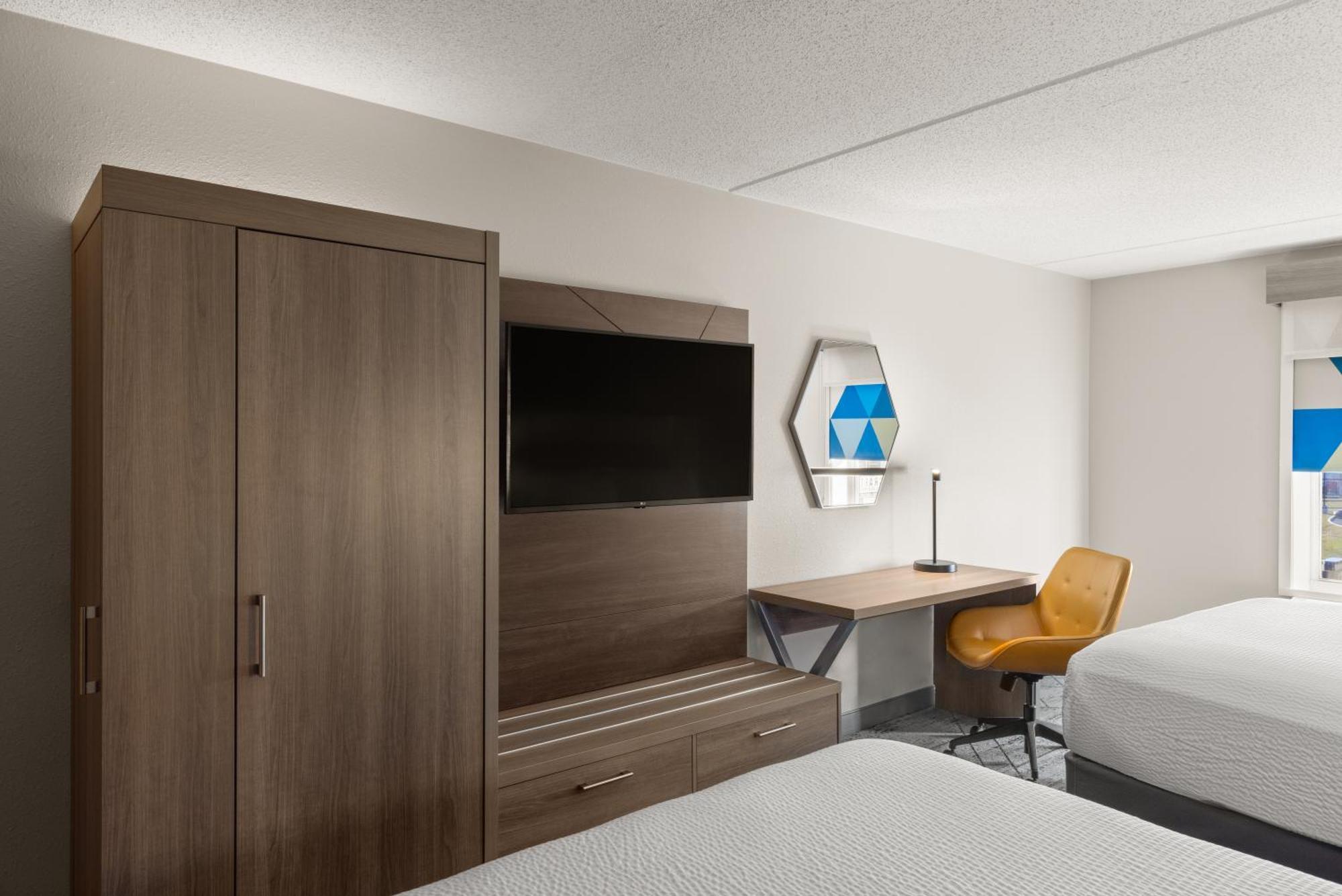 Holiday Inn Express Danbury I-84, An Ihg Hotel Exterior photo