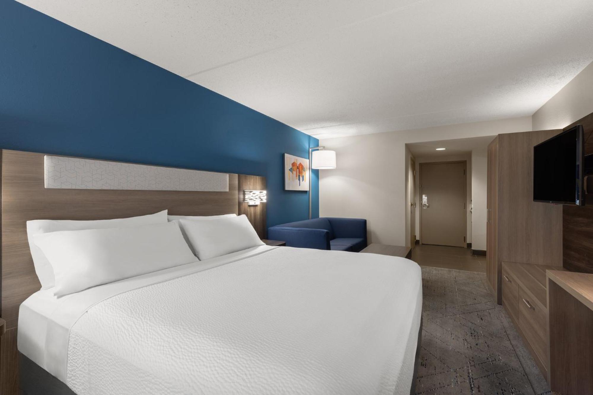 Holiday Inn Express Danbury I-84, An Ihg Hotel Exterior photo