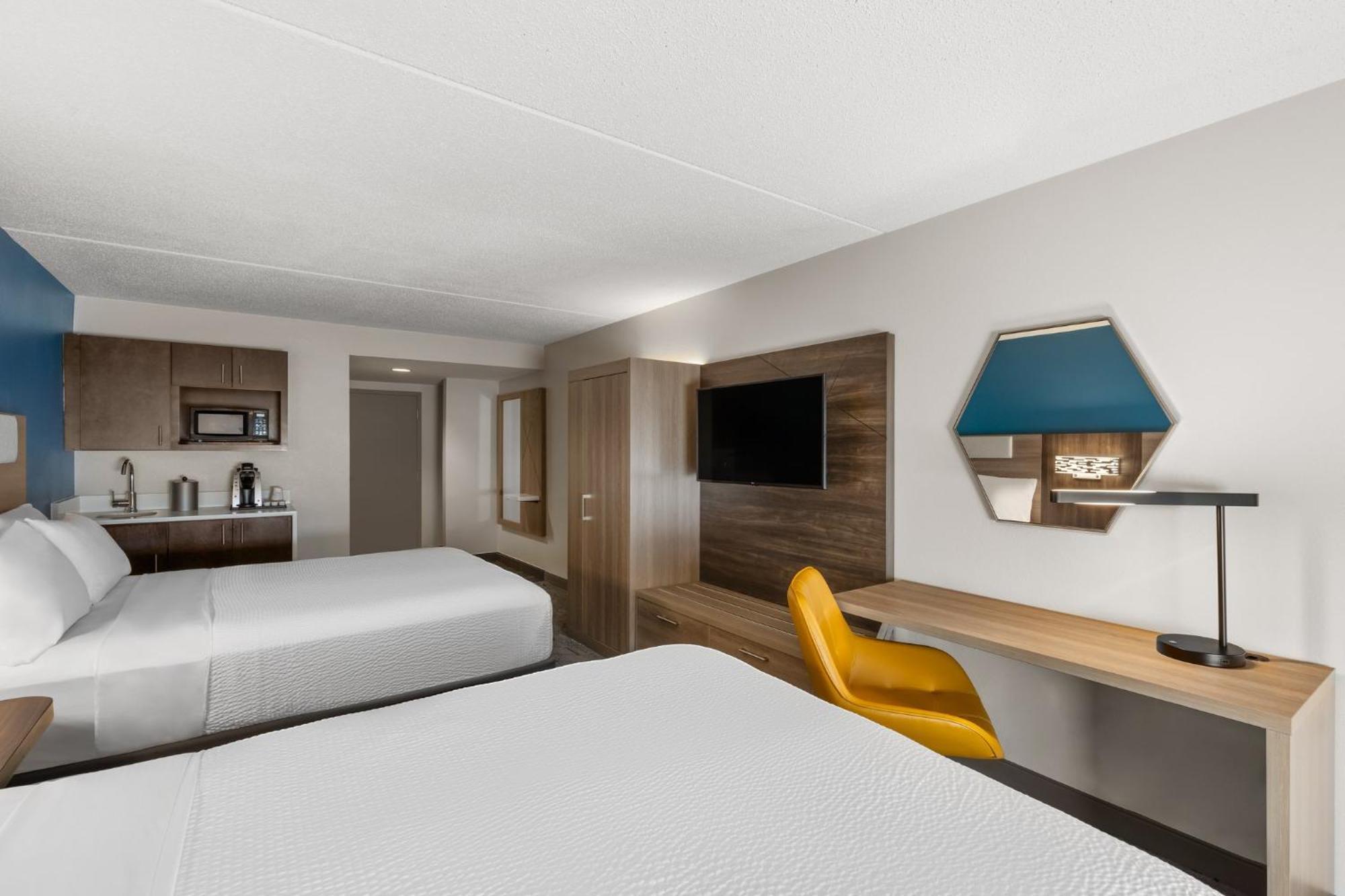 Holiday Inn Express Danbury I-84, An Ihg Hotel Exterior photo